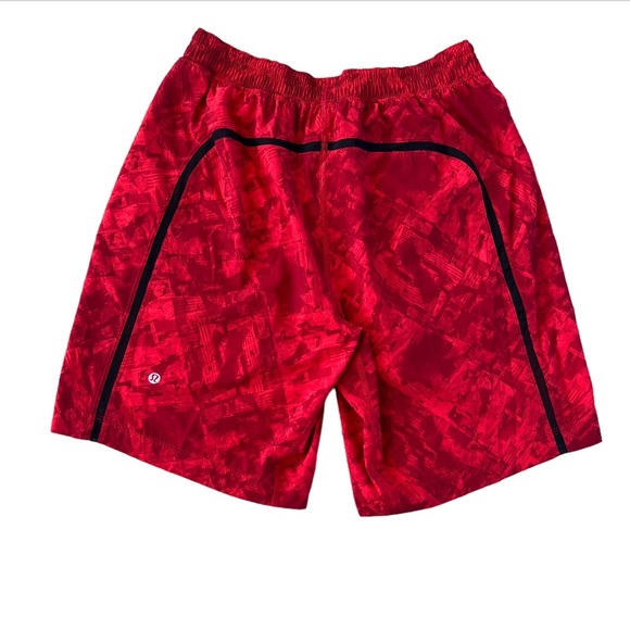 Lululemon Men’s Pace Breaker Short 9" Lined - Picture 2 of 3